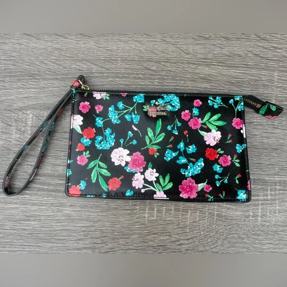 Kate Spade Black Floral Patent Wristlet - Picture 15 of 15